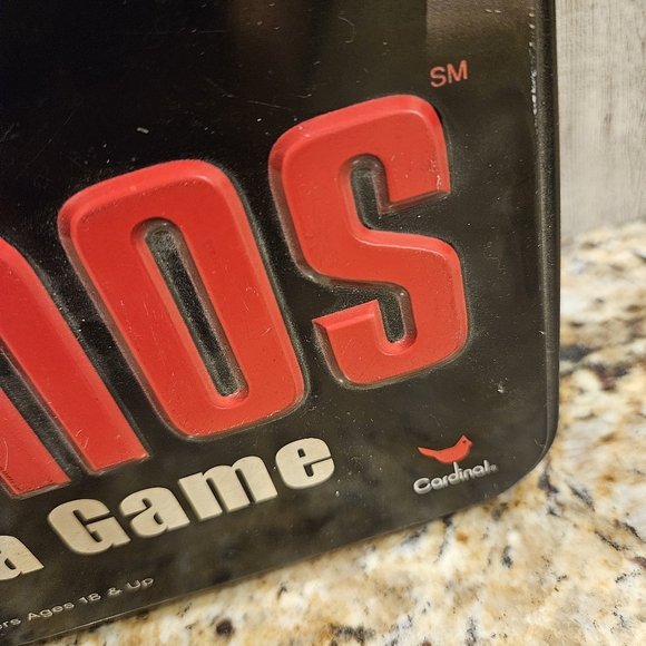 HBO The Sopranos Trivia Game w/Collectible Tin Box - Picture 9 of 16